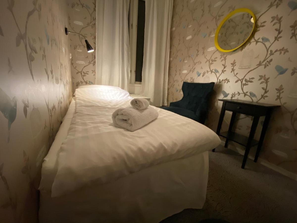 Hostel Fyristorg Uppsala Bagian luar foto