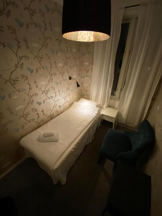 Hostel Fyristorg Uppsala Bagian luar foto