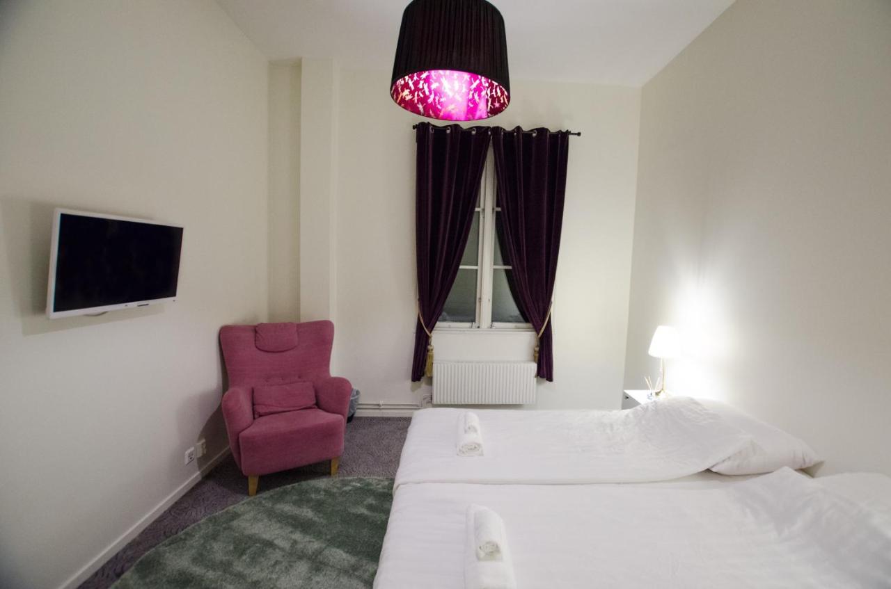 Hostel Fyristorg Uppsala Bagian luar foto