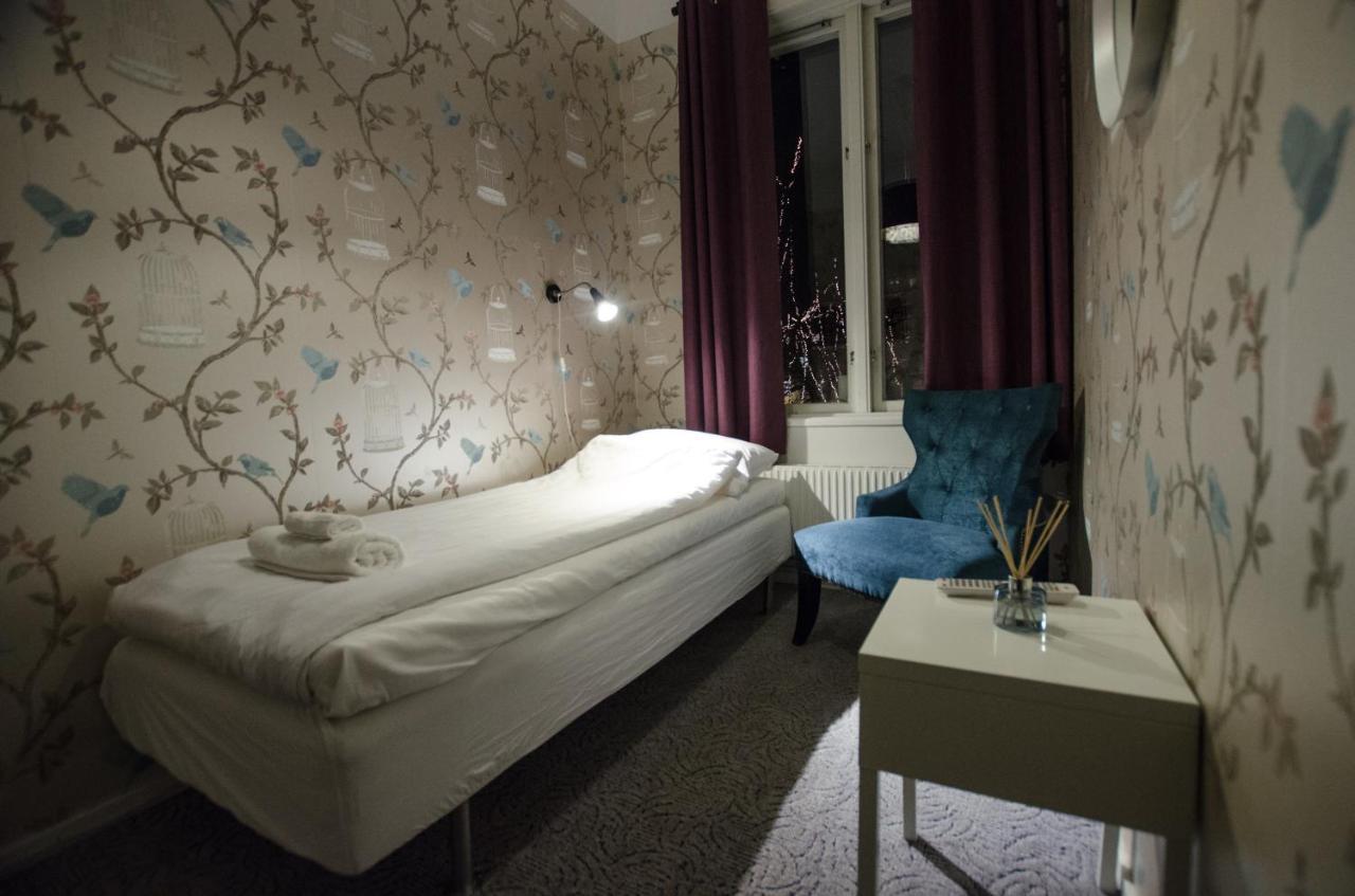 Hostel Fyristorg Uppsala Bagian luar foto