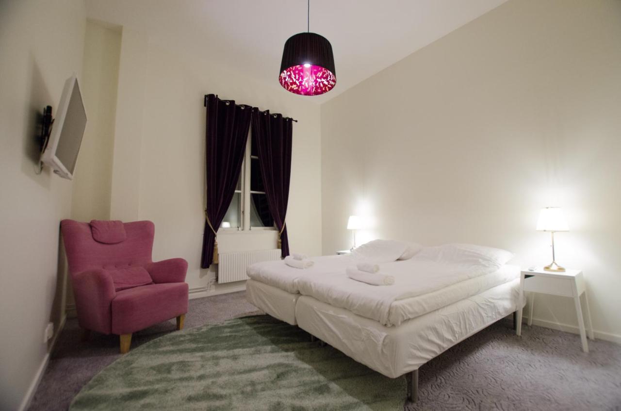 Hostel Fyristorg Uppsala Bagian luar foto