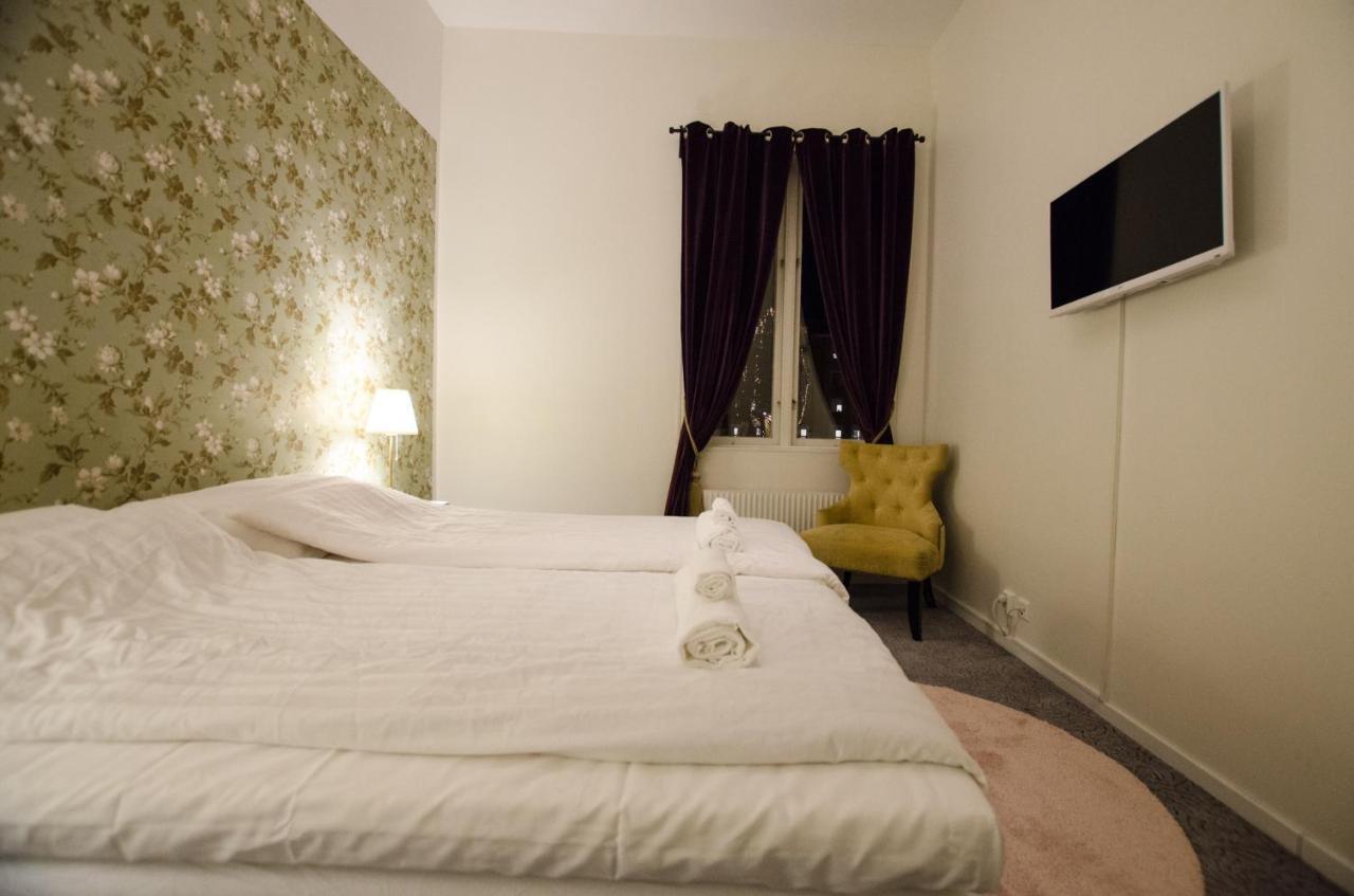 Hostel Fyristorg Uppsala Bagian luar foto