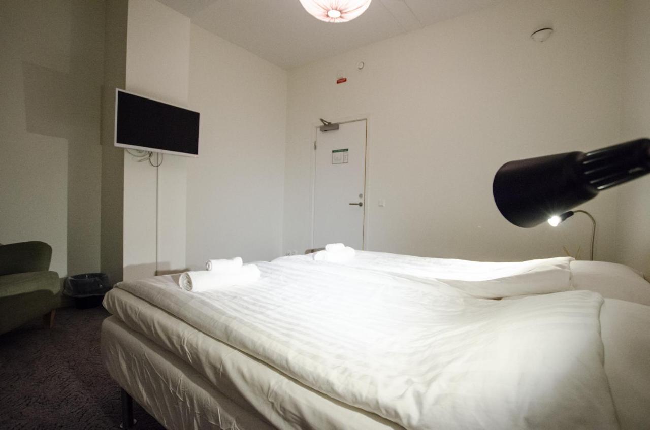 Hostel Fyristorg Uppsala Bagian luar foto