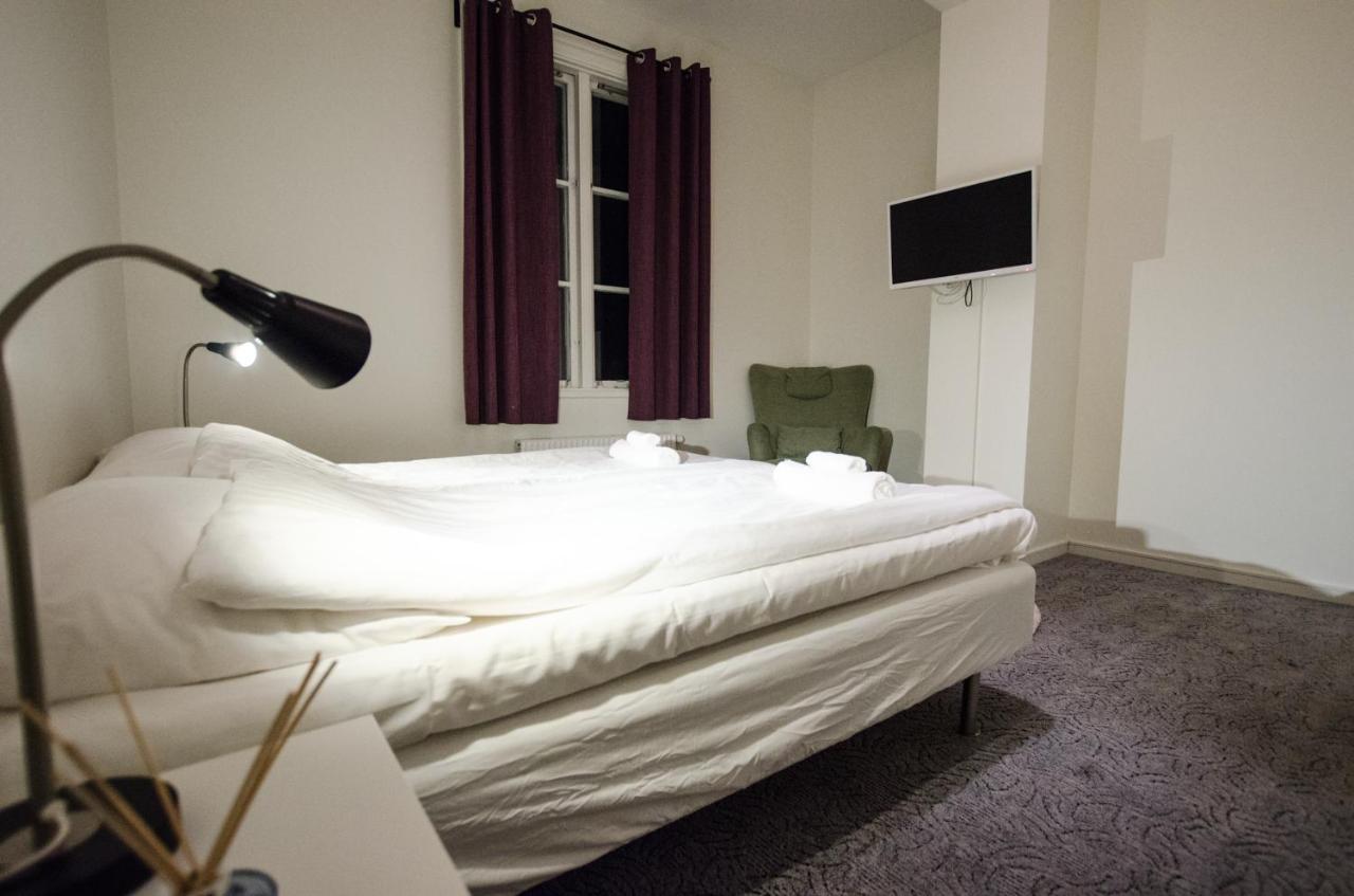 Hostel Fyristorg Uppsala Bagian luar foto