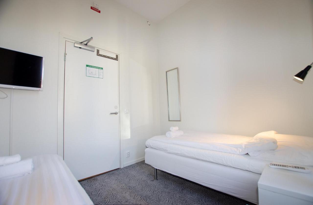 Hostel Fyristorg Uppsala Bagian luar foto